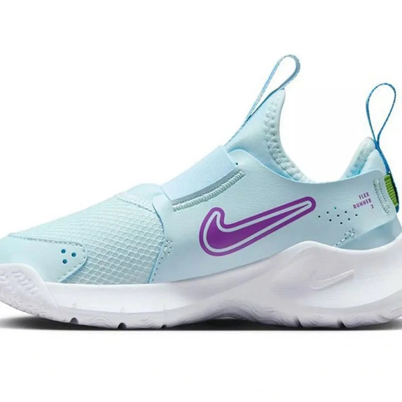 Nike Slip on Sneakers Big kid sizes - Picture 3 of 11